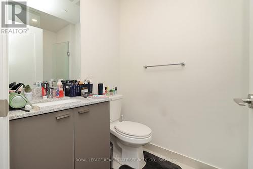 1901W - 27 Bathurst Street, Toronto, ON - Indoor Photo Showing Bathroom