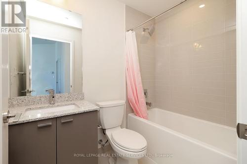 1901W - 27 Bathurst Street, Toronto, ON - Indoor Photo Showing Bathroom