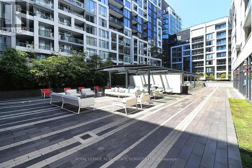 1901W - 27 Bathurst Street, Toronto, ON - Outdoor