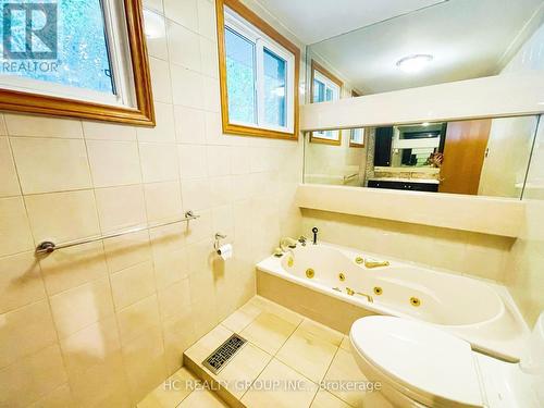 23 East Drive, Markham, ON - Indoor Photo Showing Bathroom