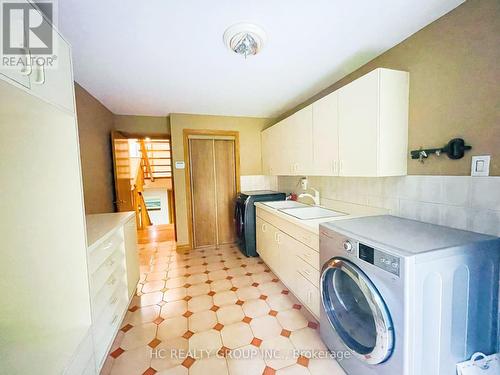 23 East Drive, Markham, ON - Indoor Photo Showing Laundry Room