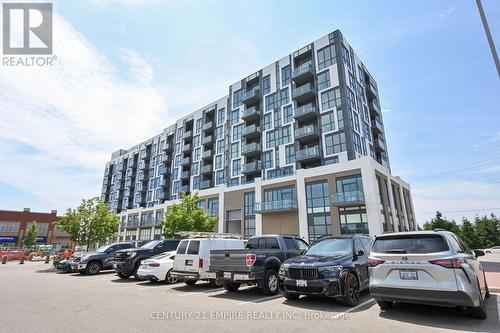 203 - 509 Dundas Street W, Oakville, ON - Outdoor With Facade