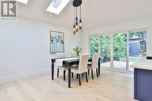 3469 Credit Heights Drive, Mississauga, ON - Indoor Photo Showing Dining Room