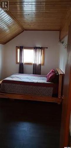 48 Main Street, Manor, SK - Indoor Photo Showing Bedroom