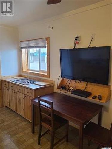 48 Main Street, Manor, SK - Indoor Photo Showing Kitchen With Double Sink