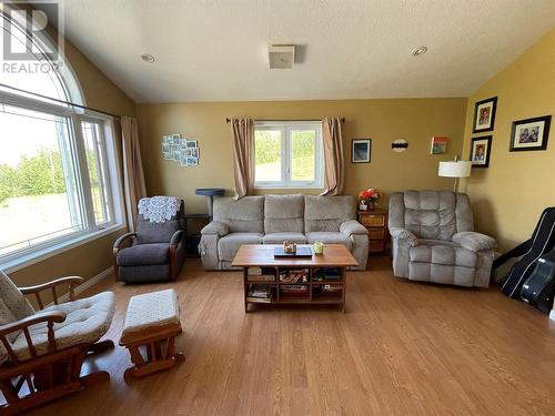 13040 Prince Subdivision, Dawson Creek, BC - Indoor Photo Showing Living Room