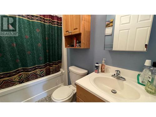 13040 Prince Subdivision, Dawson Creek, BC - Indoor Photo Showing Bathroom