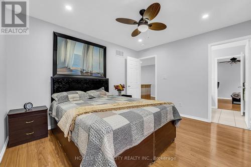 31 Hansford Drive, Brantford, ON - Indoor Photo Showing Bedroom