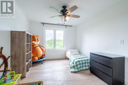 973 Alberton Road S, Hamilton (Ancaster), ON - Indoor Photo Showing Bedroom