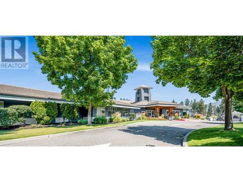 2521 Quail Place, Kelowna, BC - Outdoor