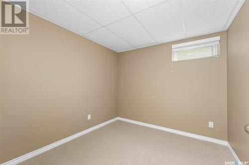 110 851 Chester Road, Moose Jaw, SK - Indoor Photo Showing Other Room