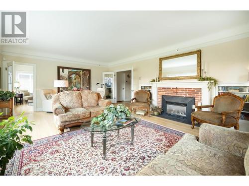 2300 23 Avenue, Vernon, BC - Indoor Photo Showing Living Room With Fireplace