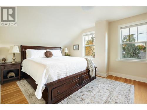 2300 23 Avenue, Vernon, BC - Indoor Photo Showing Bedroom