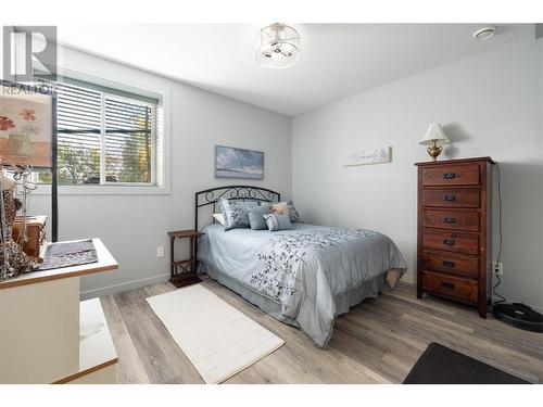 2300 23 Avenue, Vernon, BC - Indoor Photo Showing Bedroom