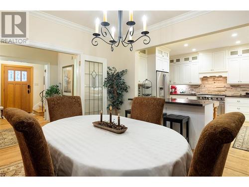 2300 23 Avenue, Vernon, BC - Indoor Photo Showing Dining Room