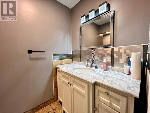 543 Pillsbury Avenue, Prince Rupert, BC - Indoor Photo Showing Bathroom