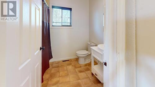 7919 97 Avenue, Fort St. John, BC - Indoor Photo Showing Bathroom