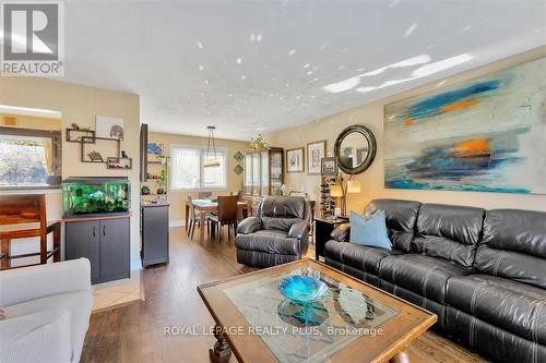 382 Third Line, Oakville (Bronte West), ON - Indoor Photo Showing Living Room