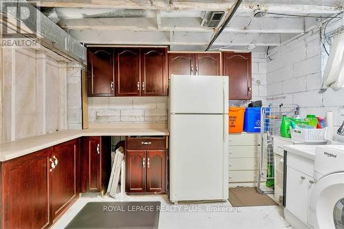 382 Third Line, Oakville (Bronte West), ON - Indoor Photo Showing Laundry Room