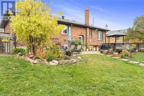 382 Third Line, Oakville (Bronte West), ON - Outdoor