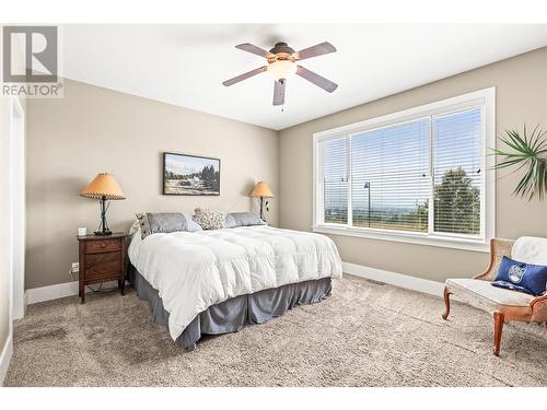 6536 Blackcomb Place, Vernon, BC - Indoor Photo Showing Bedroom