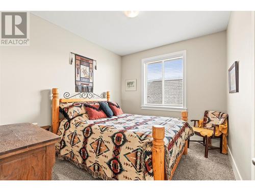 6536 Blackcomb Place, Vernon, BC - Indoor Photo Showing Bedroom