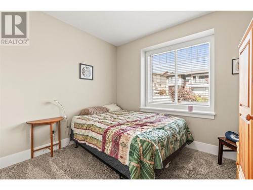 6536 Blackcomb Place, Vernon, BC - Indoor Photo Showing Bedroom