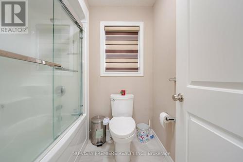 176 Dallan Drive, Guelph (Guelph South), ON - Indoor Photo Showing Bathroom