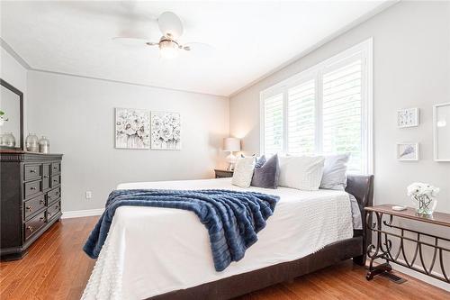 4 Forest Wood Drive, Port Dover, ON - Indoor Photo Showing Bedroom