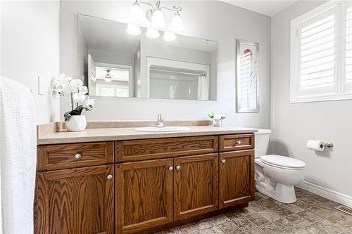 4 Forest Wood Drive, Port Dover, ON - Indoor Photo Showing Bathroom