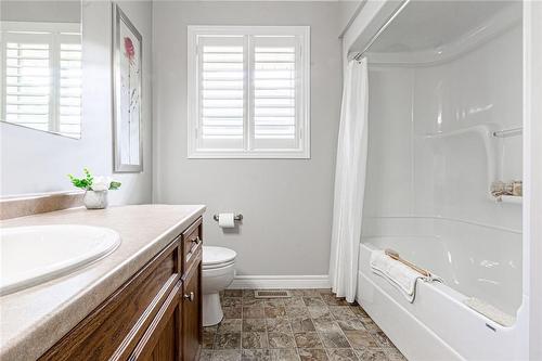 4 Forest Wood Drive, Port Dover, ON - Indoor Photo Showing Bathroom