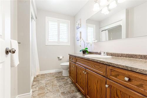 4 Forest Wood Drive, Port Dover, ON - Indoor Photo Showing Bathroom