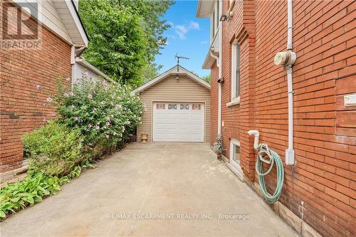 74 Balmoral Avenue S, Hamilton (Delta), ON - Outdoor With Exterior