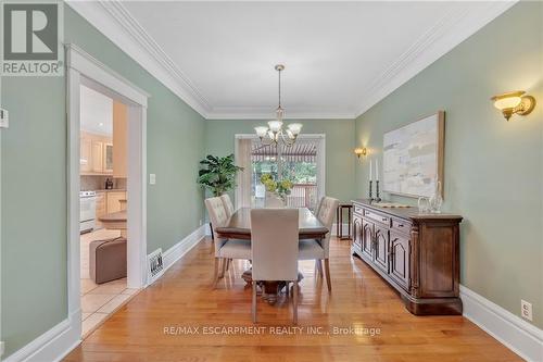 74 Balmoral Avenue S, Hamilton (Delta), ON - Indoor Photo Showing Dining Room