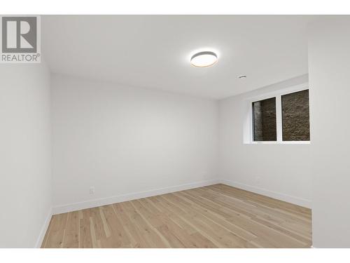 444 Sarsons Road, Kelowna, BC - Indoor Photo Showing Other Room