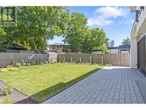 444 Sarsons Road, Kelowna, BC - Outdoor With Backyard