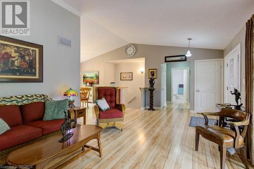 292 Balaklava Street, Paisley, ON - Indoor Photo Showing Living Room