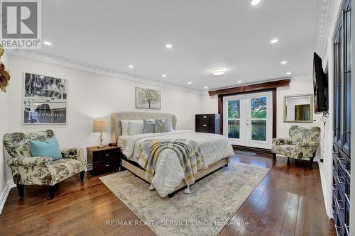 247 Sand Road, East Gwillimbury, ON - Indoor Photo Showing Bedroom