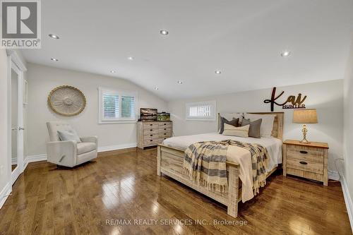 247 Sand Road, East Gwillimbury, ON - Indoor Photo Showing Bedroom