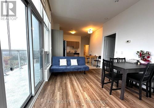 Ph22 - 8323 Kennedy Road, Markham, ON - Indoor Photo Showing Dining Room