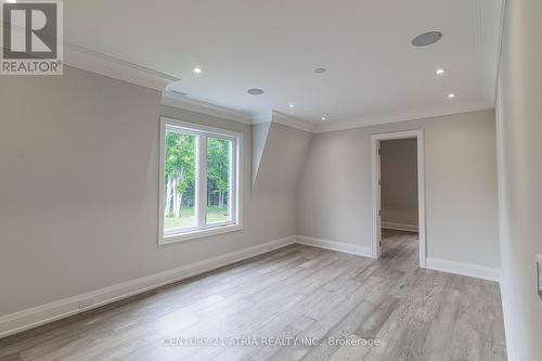 3225 Davis Drive, Whitchurch-Stouffville, ON - Indoor Photo Showing Other Room