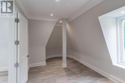 3225 Davis Drive, Whitchurch-Stouffville, ON - Indoor Photo Showing Other Room