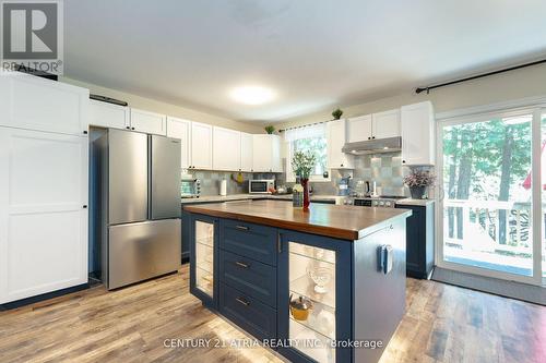 1335 Furniss Drive, Ramara (Brechin), ON - Indoor Photo Showing Kitchen