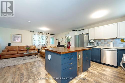 1335 Furniss Drive, Ramara (Brechin), ON - Indoor Photo Showing Kitchen