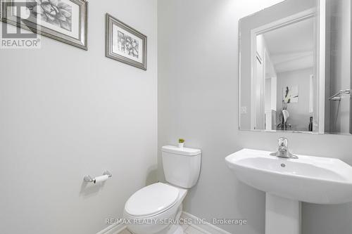 20 Callahan Court, Brampton (Northwest Brampton), ON - Indoor Photo Showing Bathroom