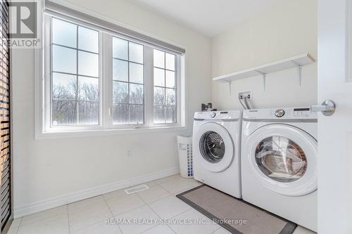 20 Callahan Court, Brampton (Northwest Brampton), ON - Indoor Photo Showing Laundry Room