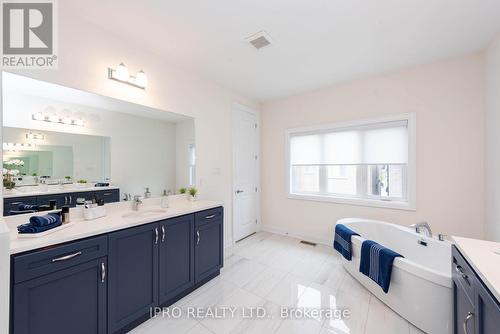 2437 Irene Crescent, Oakville (Glen Abbey), ON - Indoor Photo Showing Bathroom