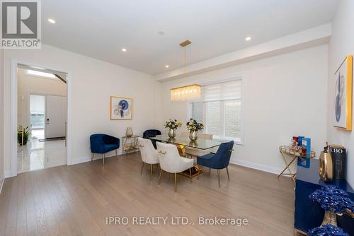 2437 Irene Crescent, Oakville (Glen Abbey), ON - Indoor Photo Showing Dining Room