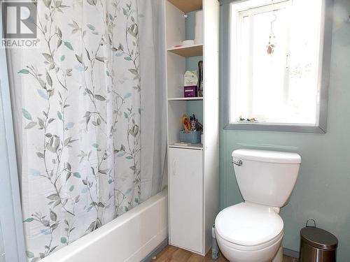 1684 Quail Road, Williams Lake, BC - Indoor Photo Showing Bathroom