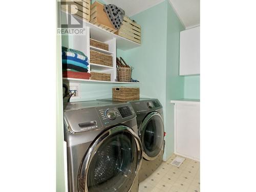 1684 Quail Road, Williams Lake, BC - Indoor Photo Showing Laundry Room